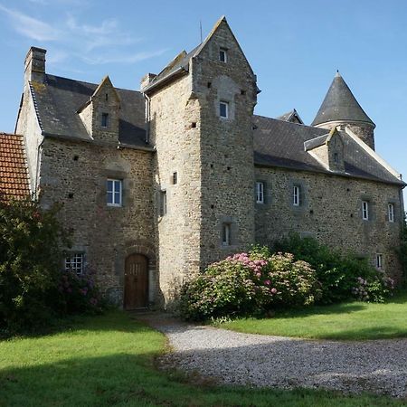 Villa Manoir De La Guerrie Saint-Patrice-de-Claids Exterior foto