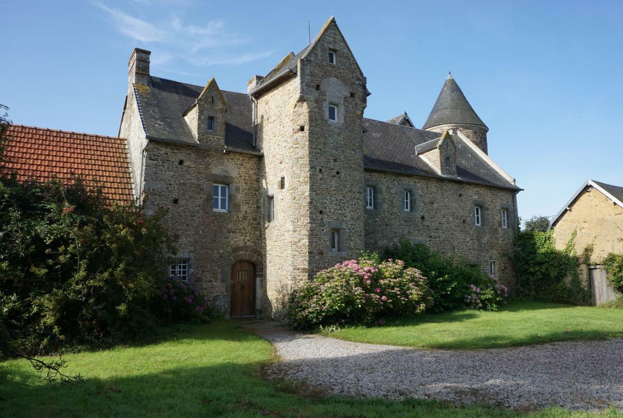 Villa Manoir De La Guerrie Saint-Patrice-de-Claids Exterior foto