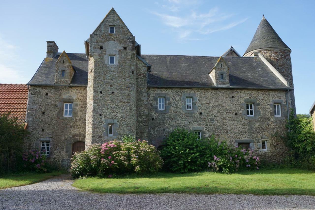 Villa Manoir De La Guerrie Saint-Patrice-de-Claids Exterior foto